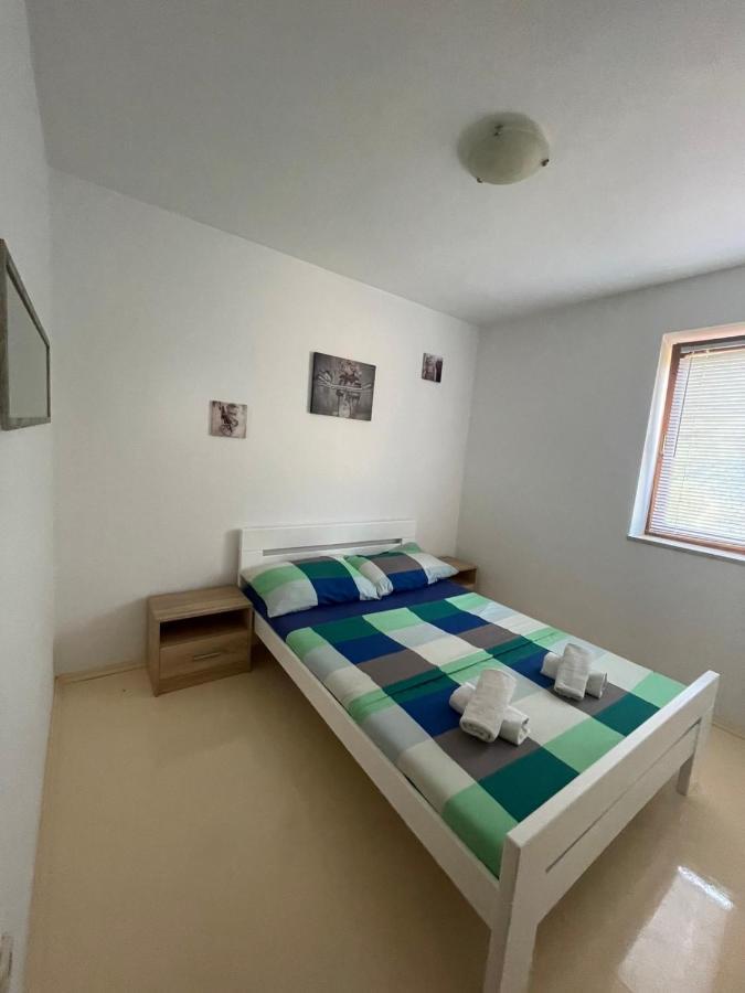 First Choice Apartment Nerezine Exterior foto